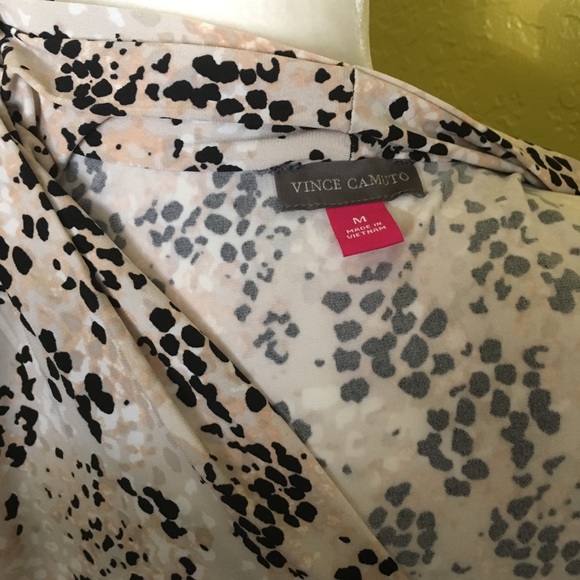 Vince Camuto Speckled Blouse - Picture 4 of 4